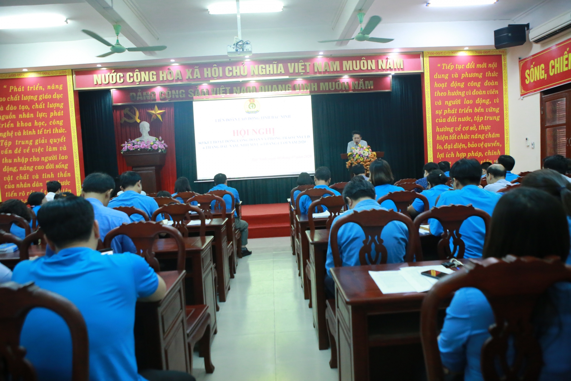 Bắc Ninh: Sơ kết hoạt động công đoàn 6 tháng đầu năm 2020 bac ninh so ket hoat dong cong doan 6 thang dau nam 2020
