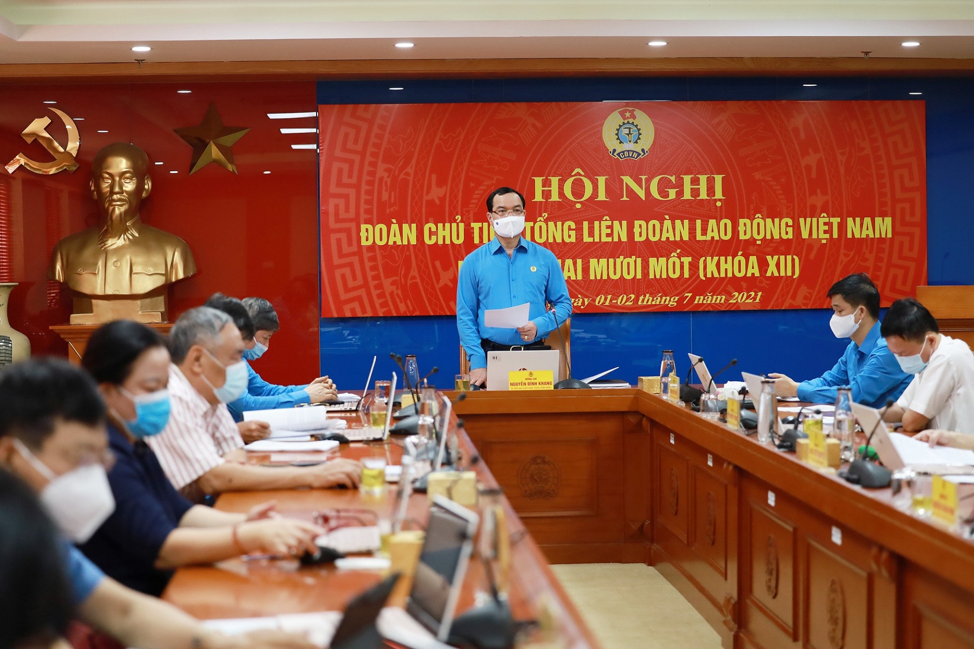 Công đoàn có vai trò nổi bật trong phòng, chống dịch Covid-19 Công đoàn có vai trò nổi bật trong phòng, chống dịch Covid-19