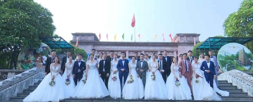 “Lương 8 triệu đồng/tháng, vợ chồng em may mắn hơn nhiều bạn công nhân thời dịch bệnh” “Lương 8 triệu đồng/tháng, vợ chồng em may mắn hơn nhiều bạn công nhân thời dịch bệnh”