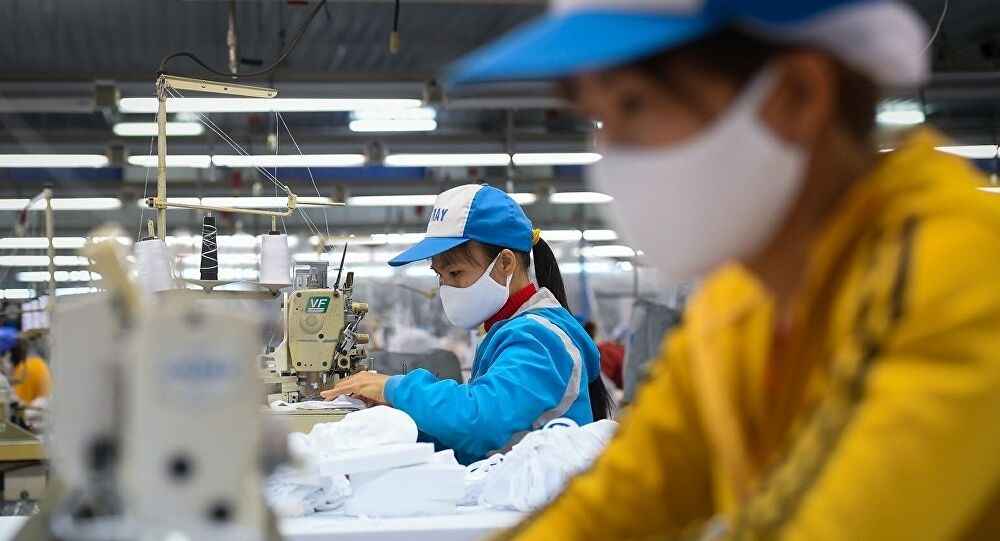 Xây dựng đội ngũ cán bộ công đoàn trong các doanh nghiệp tư nhân vừa và nhỏ Xây dựng đội ngũ cán bộ công đoàn trong các doanh nghiệp tư nhân vừa và nhỏ