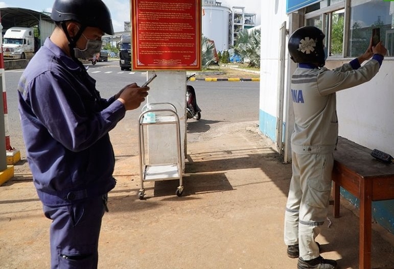 Hạnh phúc nảy nở từ khu nhà công nhân