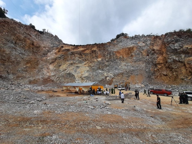 Hiện trường vụ sập mỏ đá tại tỉnh Điện Biên làm chết 3 người 4436 ht 111 1591075245343