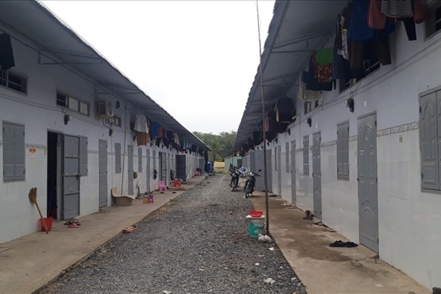 Công nhân thực hiện “3 cùng”: Cuộc sống bị xáo trộn nhưng cần cố gắng vì sự an toàn Công nhân thực hiện “3 cùng”: Cuộc sống bị xáo trộn nhưng cần cố gắng vì sự an toàn