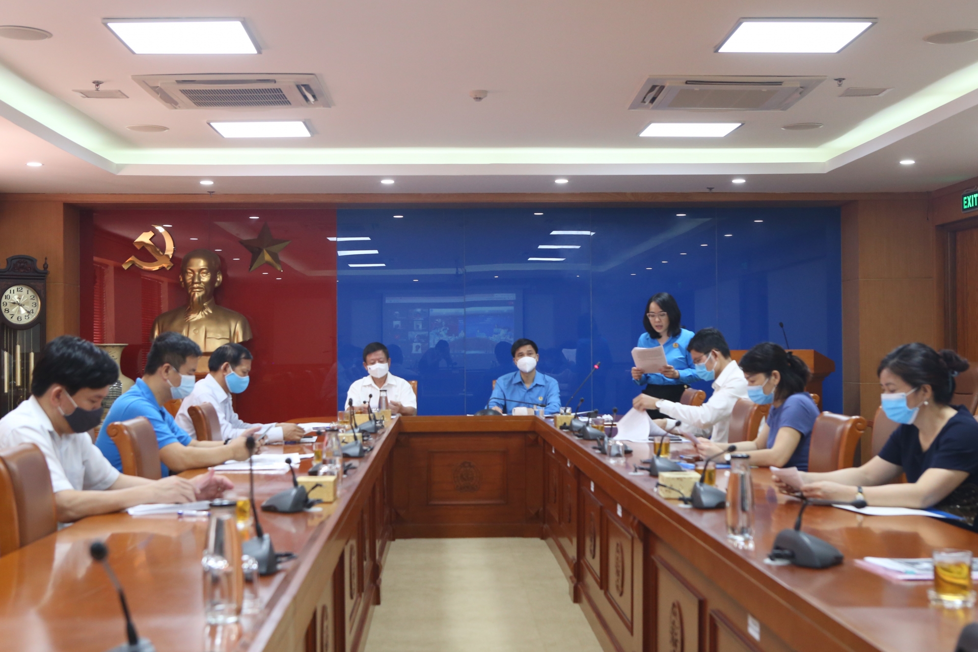 Phát động cuộc thi sáng tác ca khúc “Giai điệu nơi tuyến đầu” Phát động cuộc thi sáng tác ca khúc “Giai điệu nơi tuyến đầu”