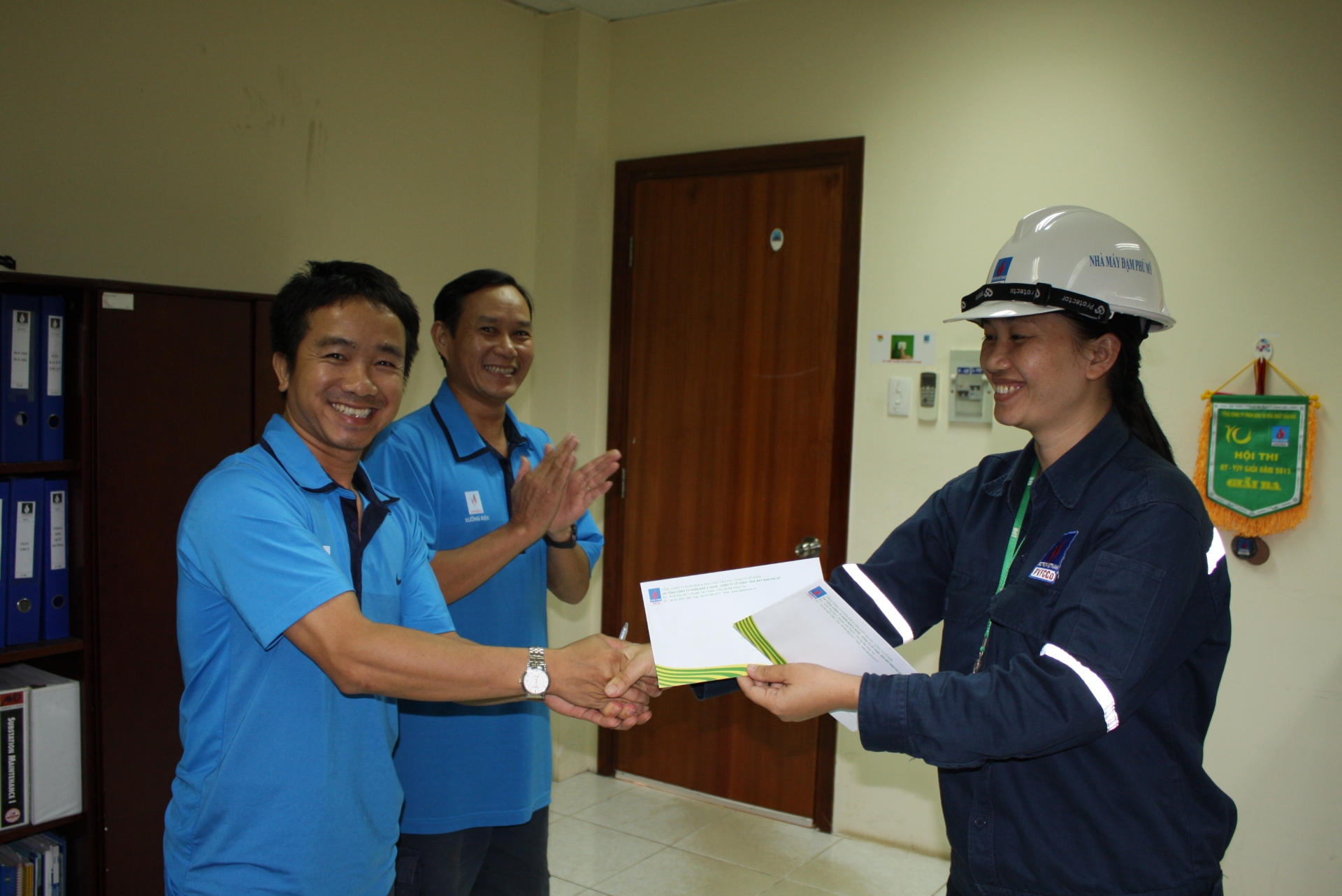 Công đoàn tham gia đánh giá nhận diện mối nguy qua chương trình STOP cong doan tham gia danh gia nhan dien moi nguy qua chuong trinh stop