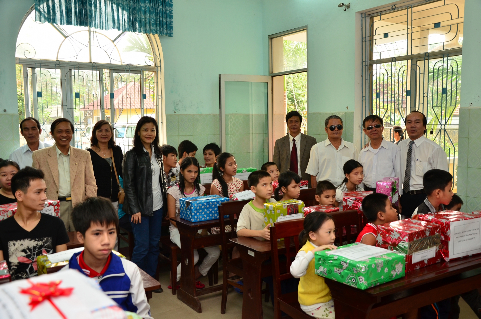 Công đoàn Trường Đại học Y Dược Huế nâng cao y đức cho NLĐ để ngăn ngừa bạo hành