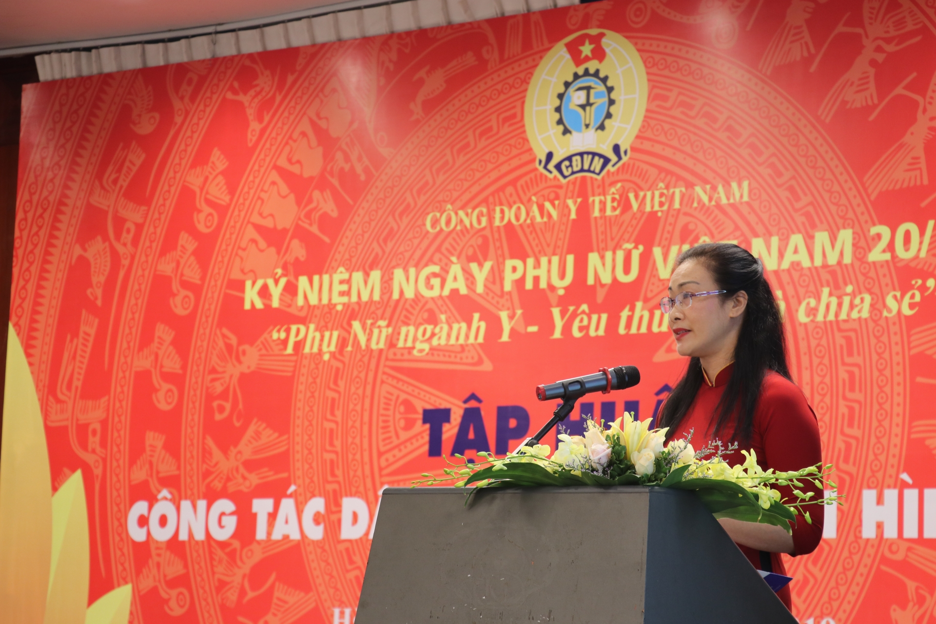 Tập huấn công tác dân số cho CĐCS, trang bị kỹ năng mềm cho nữ cán bộ nhân viên y tế tap huan cong tac dan so cho cdcs trang bi ky nang mem cho nu can bo nhan vien y te