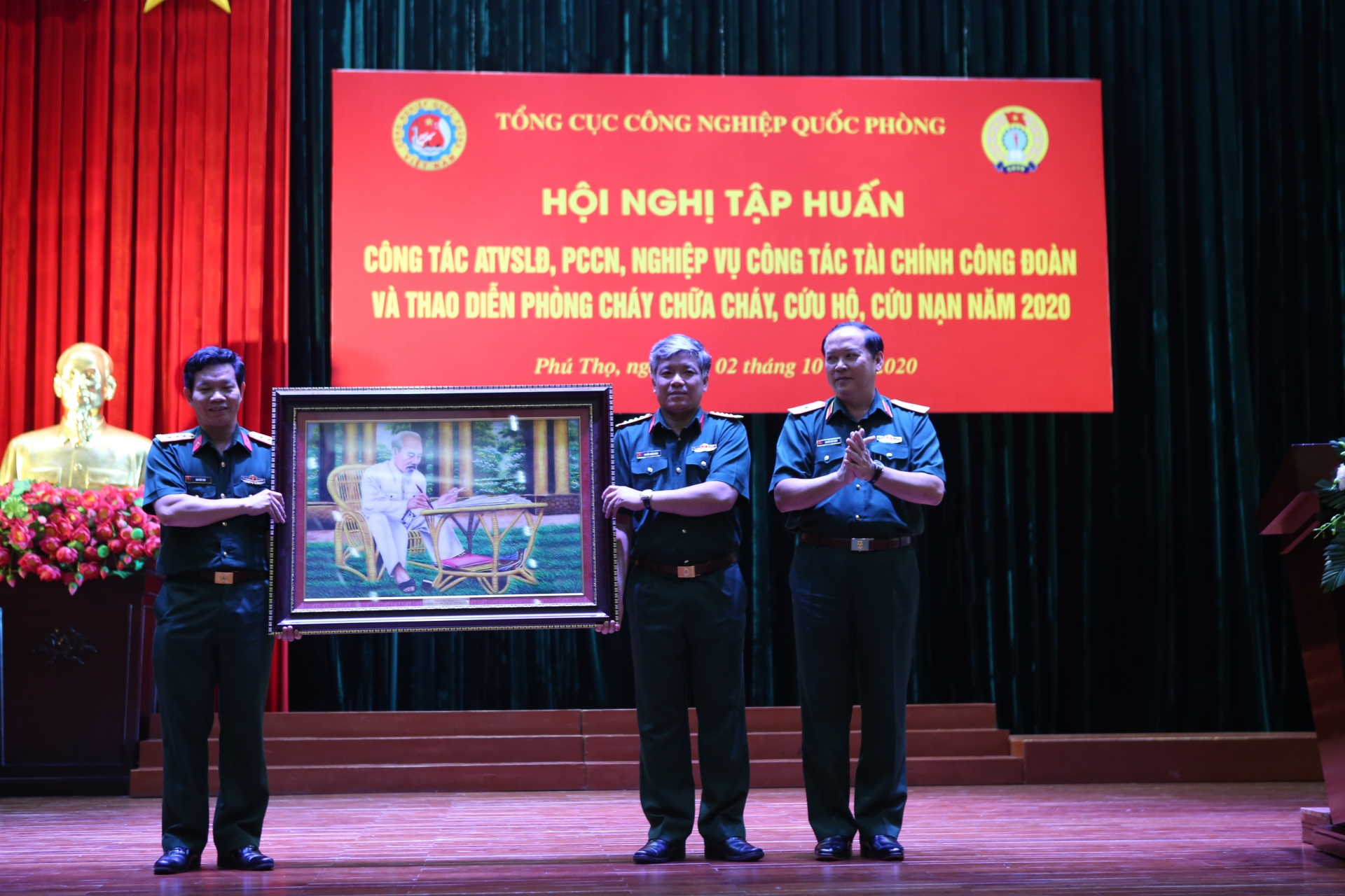 Huấn luyện an toàn vệ sinh lao động và phòng chống cháy nổ năm 2020 Huấn luyện an toàn vệ sinh lao động và phòng chống cháy nổ năm 2020