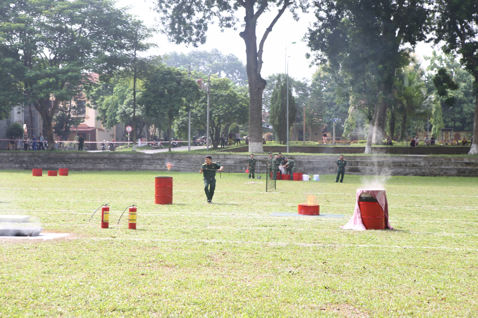 Thao diễn phòng cháy chữa cháy và cứu nạn, cứu hộ trong các doanh nghiệp quốc phòng Thao diễn phòng cháy chữa cháy và cứu nạn, cứu hộ trong các doanh nghiệp quốc phòng