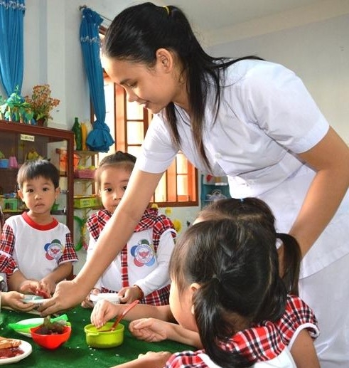 “Chưa hợp lý nếu lấy thời điểm 1/4/2020 để hỗ trợ ảnh hưởng Covid-19 cho giáo viên”