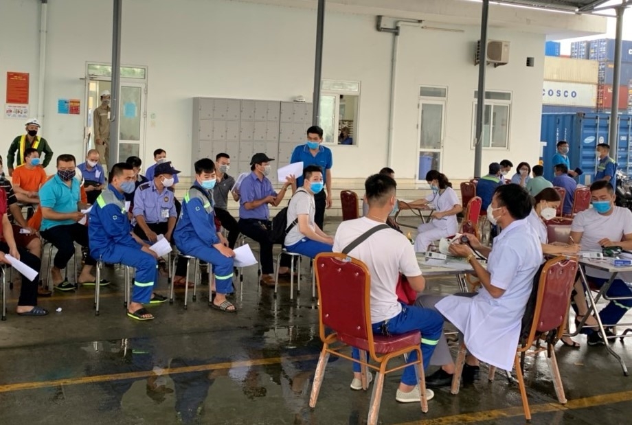 Hàng nghìn thuyền viên sẽ được tiêm vắc xin phòng Covid-19