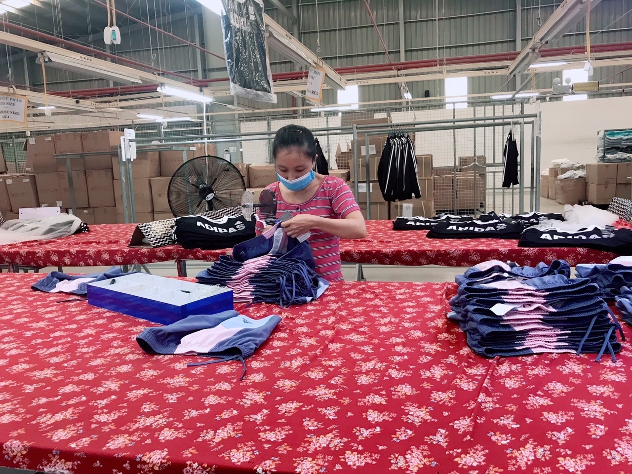 Người lao động không còn nghĩ Công đoàn là “bánh xe thứ 5” Người lao động không còn nghĩ Công đoàn là “bánh xe thứ 5”