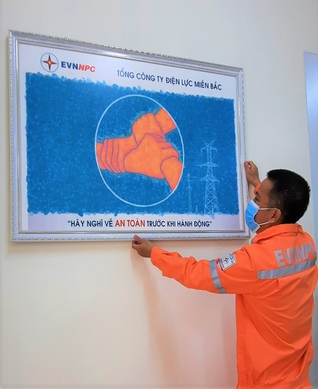 Công nghệ số giúp người lao động làm việc an toàn hơn Công nghệ số giúp người lao động làm việc an toàn hơn