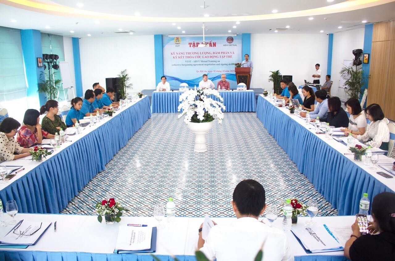 Nâng cao kỹ năng đàm phán, thương lượng và ký kết thỏa ước lao động tập thể nang cao ky nang dam phan thuong luong va ky ket thoa uoc lao dong tap the