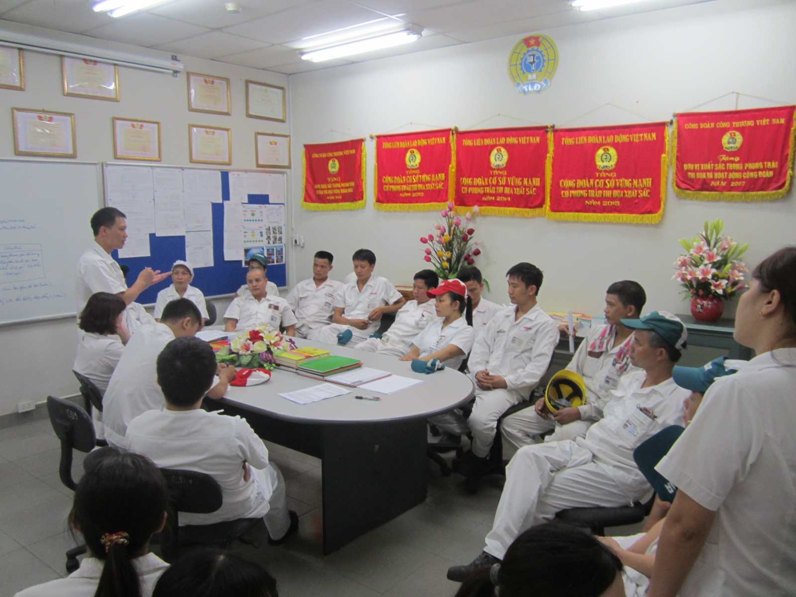 Đối thoại tốt, giải quyết nhiều nguyện vọng của người lao động