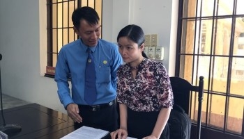 Khi tố cáo, người lao động được bảo vệ việc làm và vị trí công tác