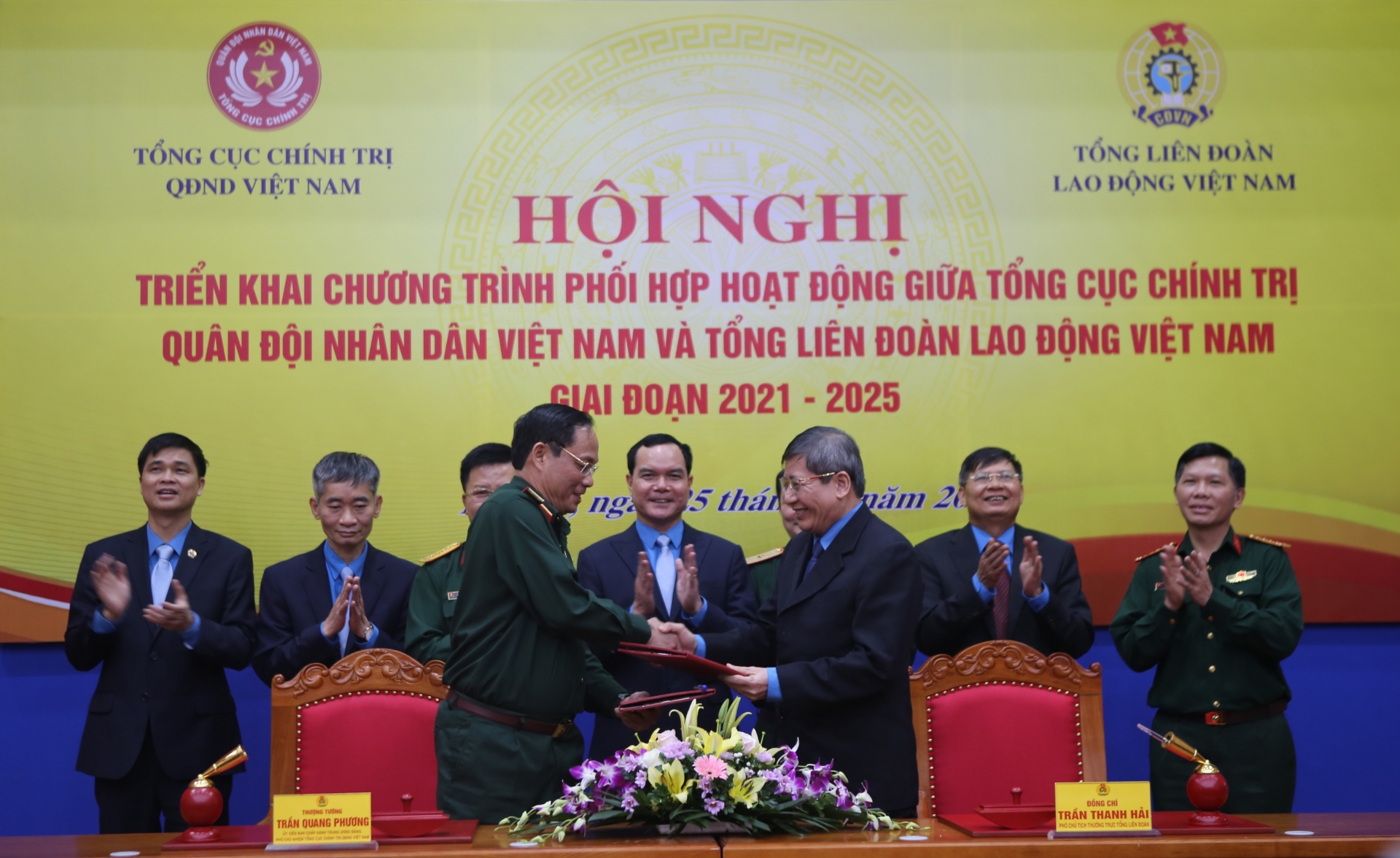 Nâng cao hiệu quả của tổ chức Công đoàn trong Quân đội Nâng cao hiệu quả của tổ chức Công đoàn trong Quân đội