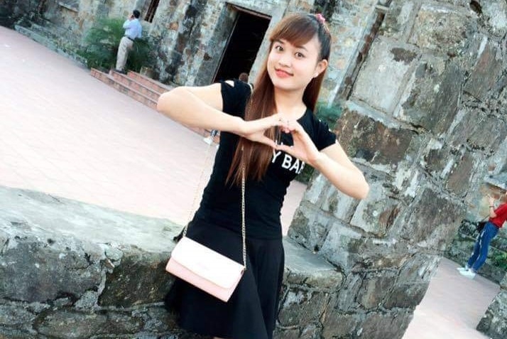 Vẻ đẹp lung linh của những nữ công nhân điện tử