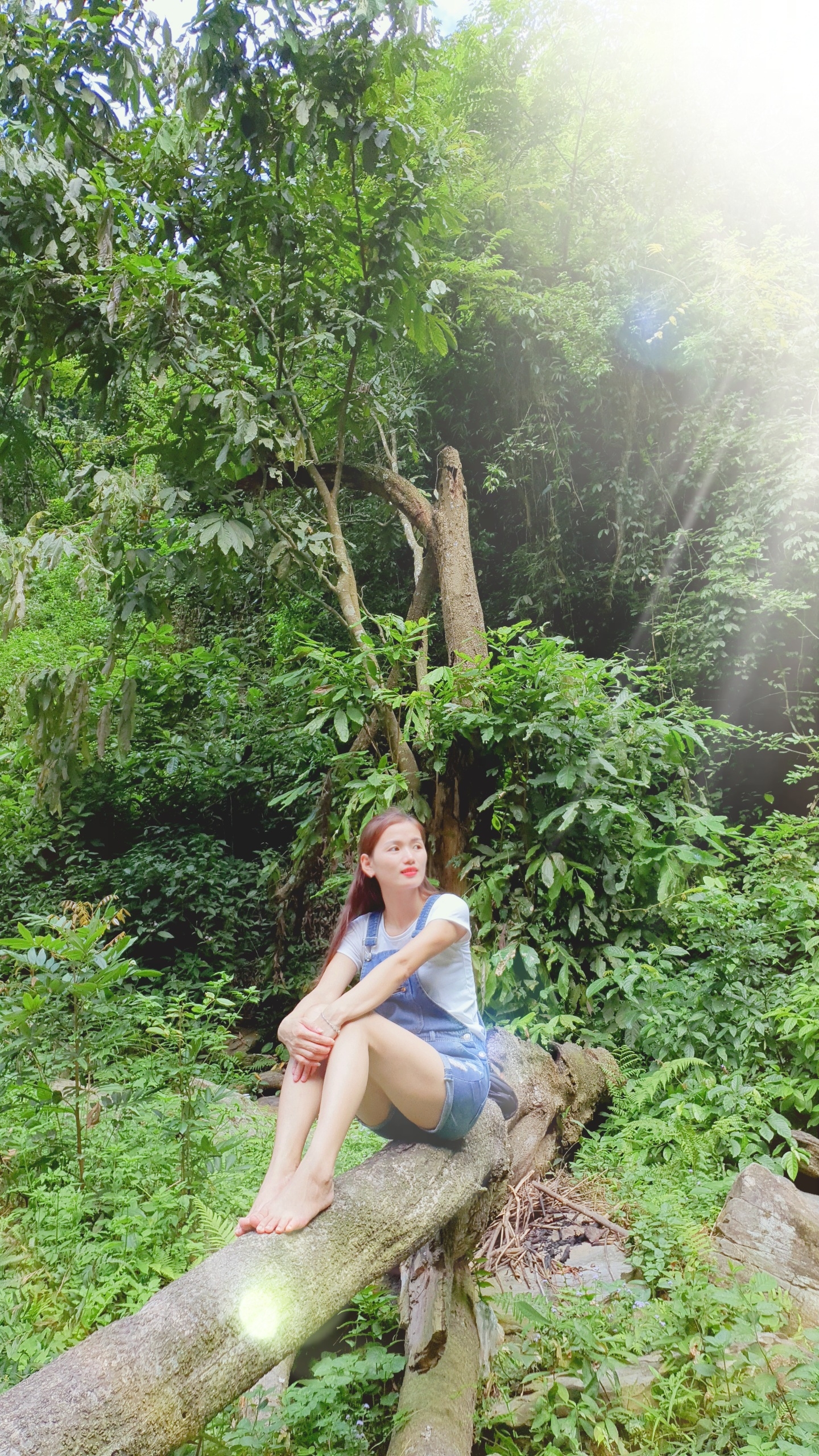 Vẻ đẹp lung linh của những nữ công nhân điện tử