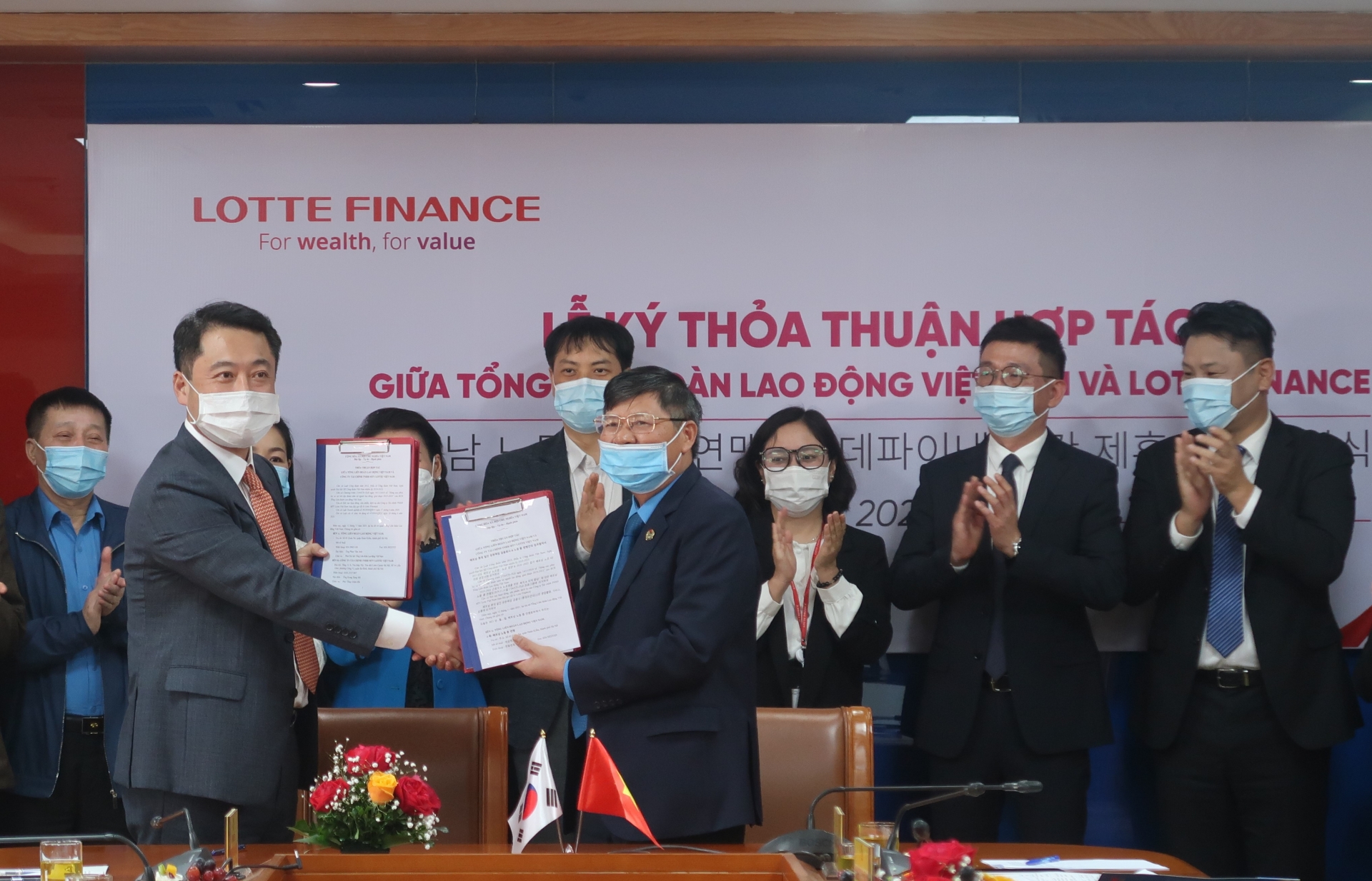 Đoàn viên, người lao động được vay tiêu dùng, vay trả góp mua ô tô với lãi suất ưu đãi Đoàn viên, người lao động được vay tiêu dùng, vay trả góp mua ô tô với lãi suất ưu đãi