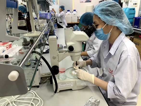 Thành tựu là nhờ sự nỗ lực của cán bộ, nhà giáo Thành tựu là nhờ sự nỗ lực của cán bộ, nhà giáo