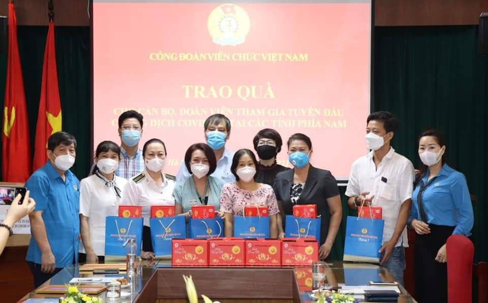 Dành nguồn lực tối đa chăm lo Tết cho người lao động Dành nguồn lực tối đa chăm lo Tết cho người lao động