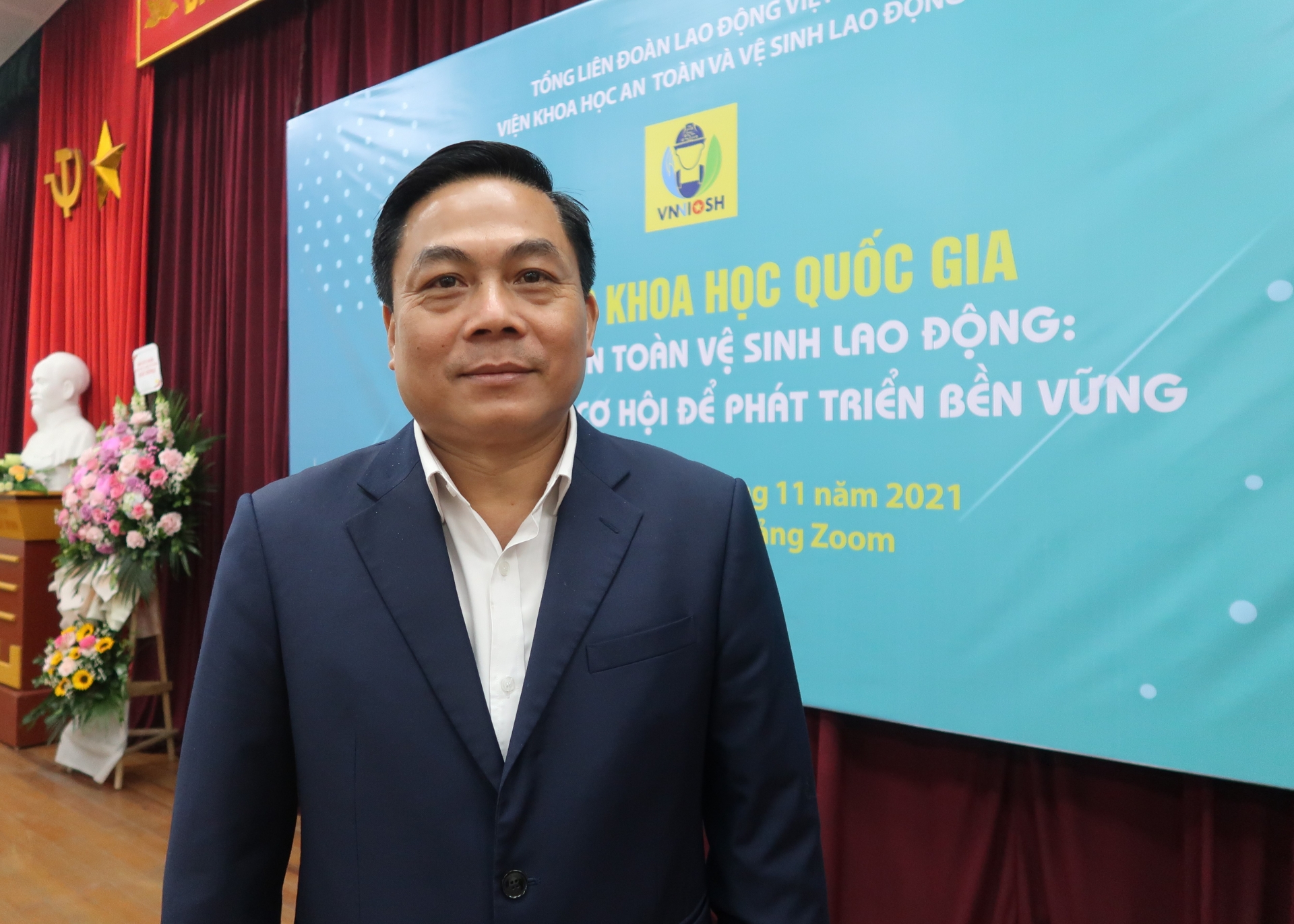 Chuyển đổi số trong quản lý an toàn lao động, thích ứng với tình hình dịch bệnh Chuyển đổi số trong quản lý an toàn lao động, thích ứng với tình hình dịch bệnh