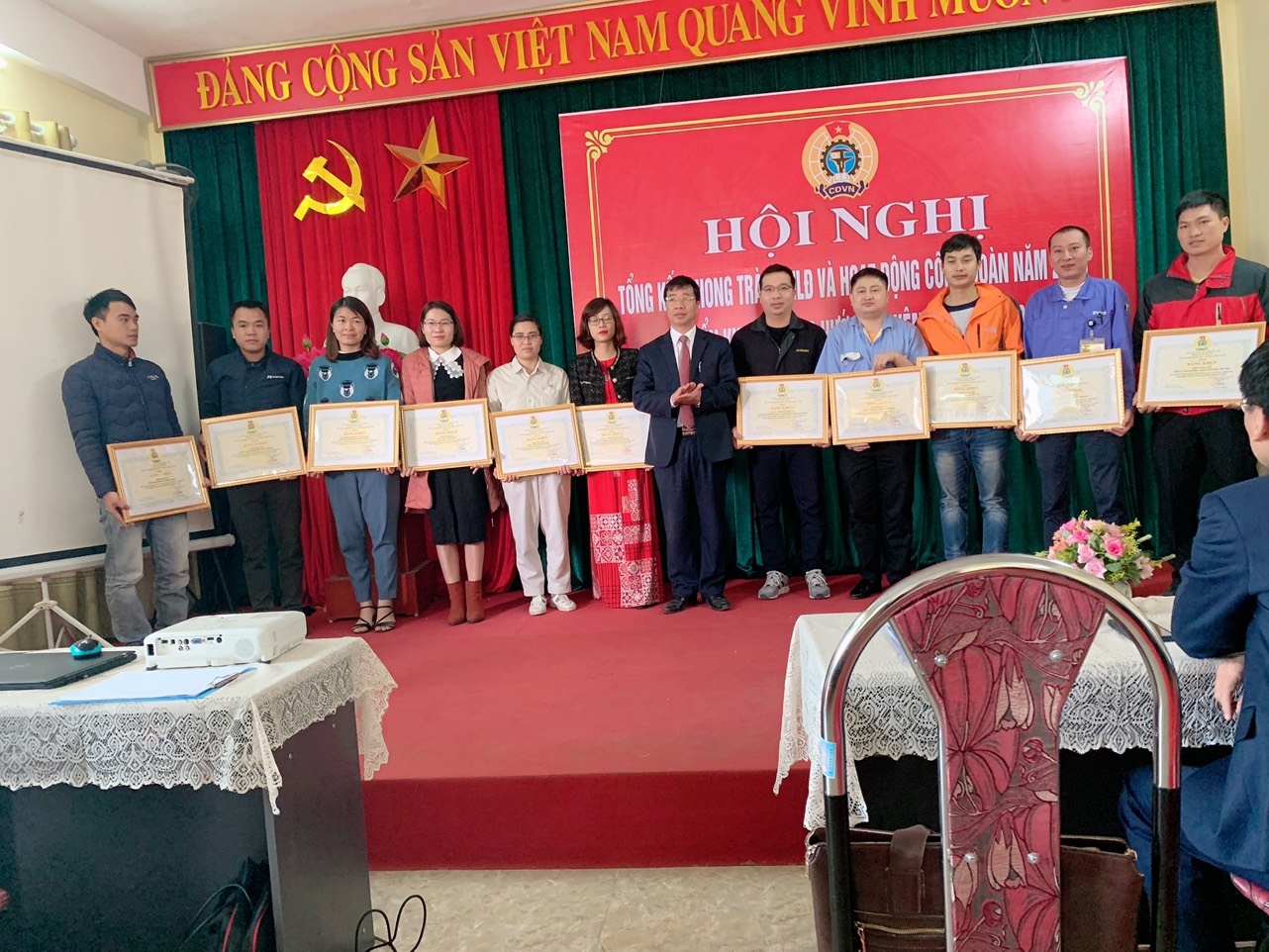 Công đoàn các khu công nghiệp tổng kết hoạt động năm 2019 cong doan cac khu cong nghiep tong ket hoat dong nam 2019
