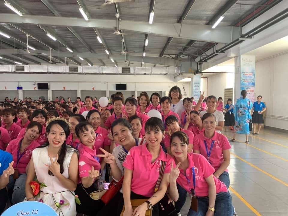 Trao hơn 200 cho triệu đồng cho đoàn viên, người lao động khó khăn dịp “Tết sum vầy” trao hon 200 cho trieu dong cho doan vien nguoi lao dong kho khan dip tet sum vay