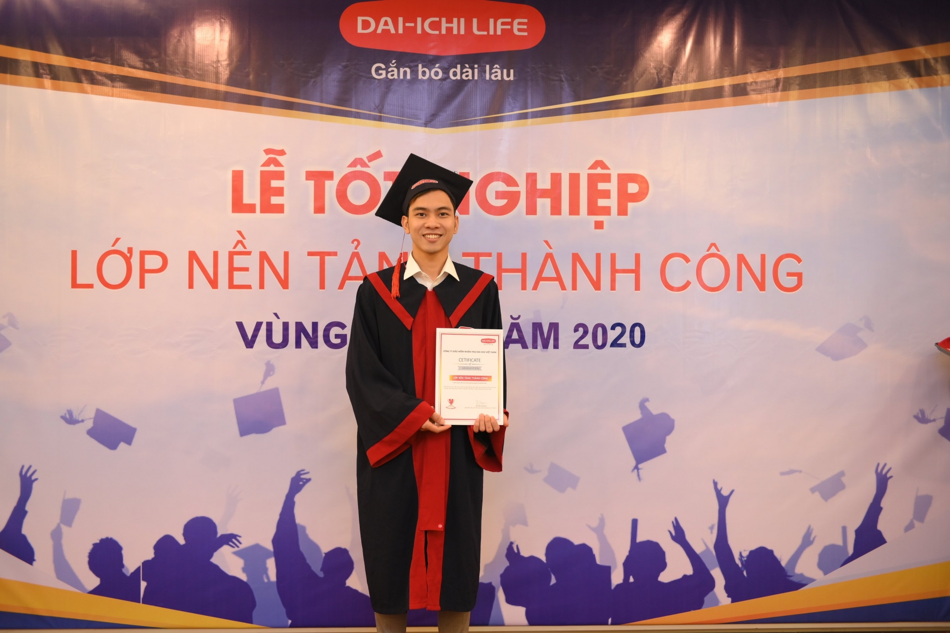 Những thí sinh đầu tiên của 