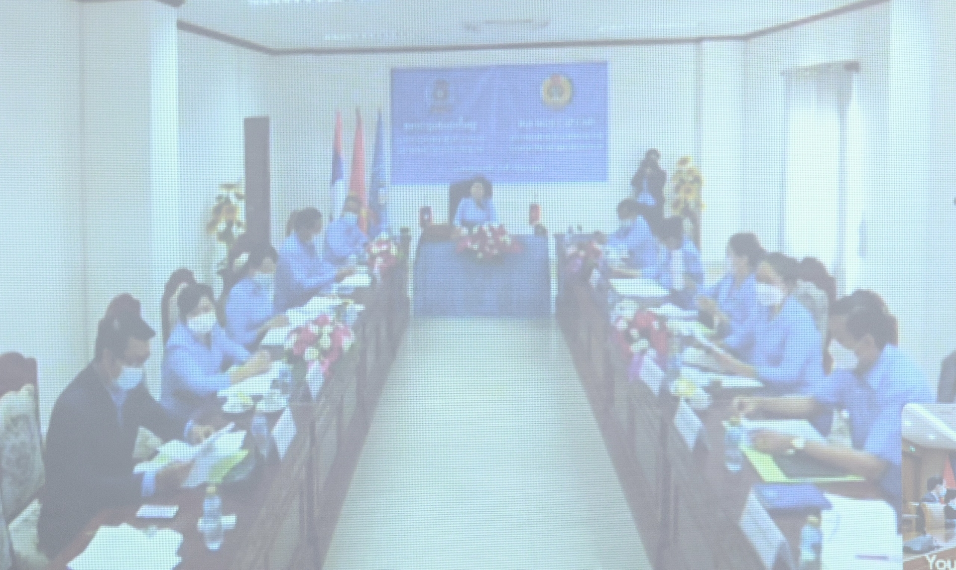 Khẳng định quan hệ nhất quán giữa