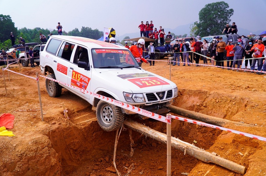 PVOIL VOC 2021: Cầu gỗ đường 9 - 