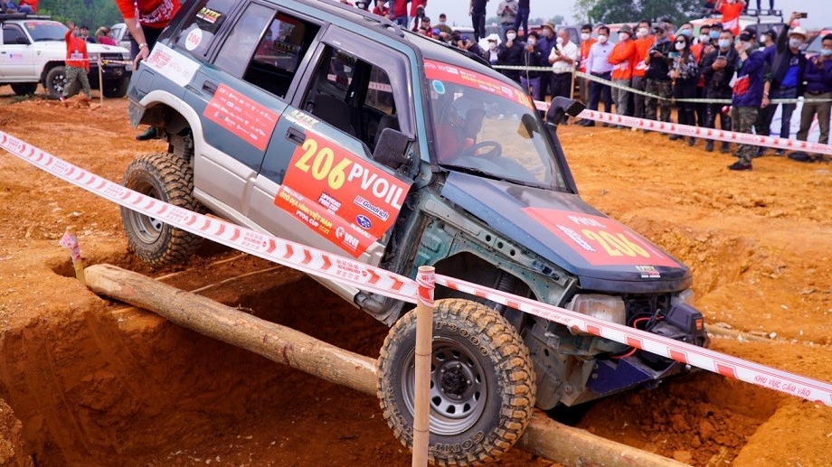 PVOIL VOC 2021: Cầu gỗ đường 9 - "cơn ác mộng" với nhiều đội đua