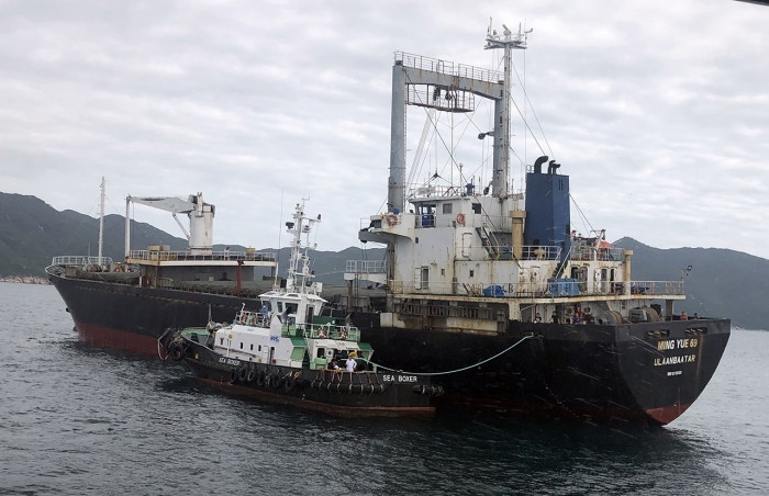 Thuyền viên và giây phút phó mặc cho số phận Thuyền viên và giây phút phó mặc cho số phận