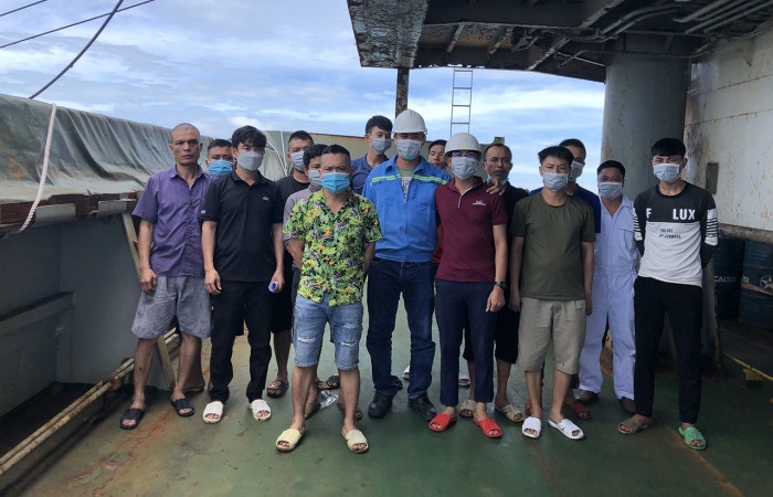 Thuyền viên và giây phút phó mặc cho số phận Thuyền viên và giây phút phó mặc cho số phận