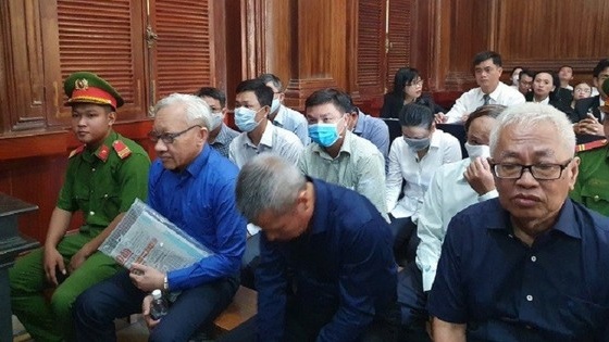 Truy tố vụ DongABank lần 4: Duyệt cho 5 công ty “ảo” vay, để lại nợ xấu hơn 5.000 tỷ