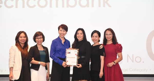 Techcombank là quán quân trên Bảng xếp hạng “Nơi làm việc xuất sắc nhất Việt Nam 2023”