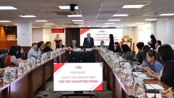 Công ty Acecook Việt Nam tổ chức chương trình “tiếp sức người tiêu dùng”