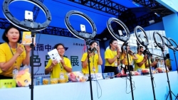 Bán hàng trực tuyến tại Trung Quốc đang bước sang kỷ nguyên mới như thế nào?