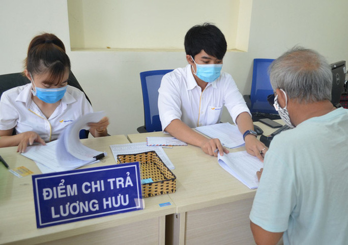 2,9 triệu người được tăng lương hưu, trợ cấp tháng 1-2022 - Ảnh 1. 2,9 triệu người được tăng lương hưu, trợ cấp tháng 1-2022 - Ảnh 1.