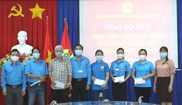 Khánh Hòa: Thưởng Tết năm 2022 cao nhất 170 triệu đồng/người Khánh Hòa: Thưởng Tết năm 2022 cao nhất 170 triệu đồng/người