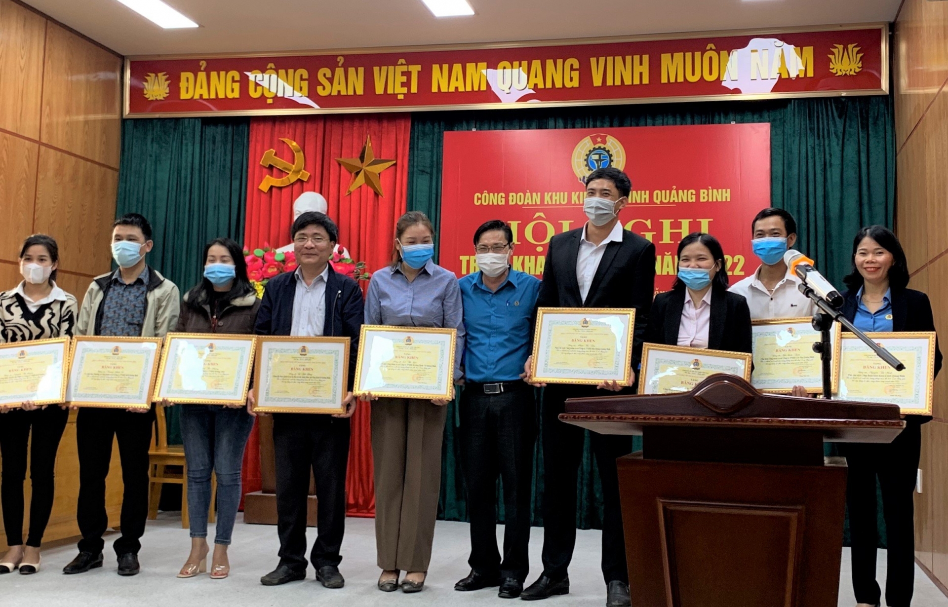 Công đoàn KKT tỉnh Quảng Bình: Tập trung chăm lo cho đoàn viên, NLĐ trong dịch bệnh Công đoàn KKT tỉnh Quảng Bình: Tập trung chăm lo cho đoàn viên, NLĐ trong dịch bệnh