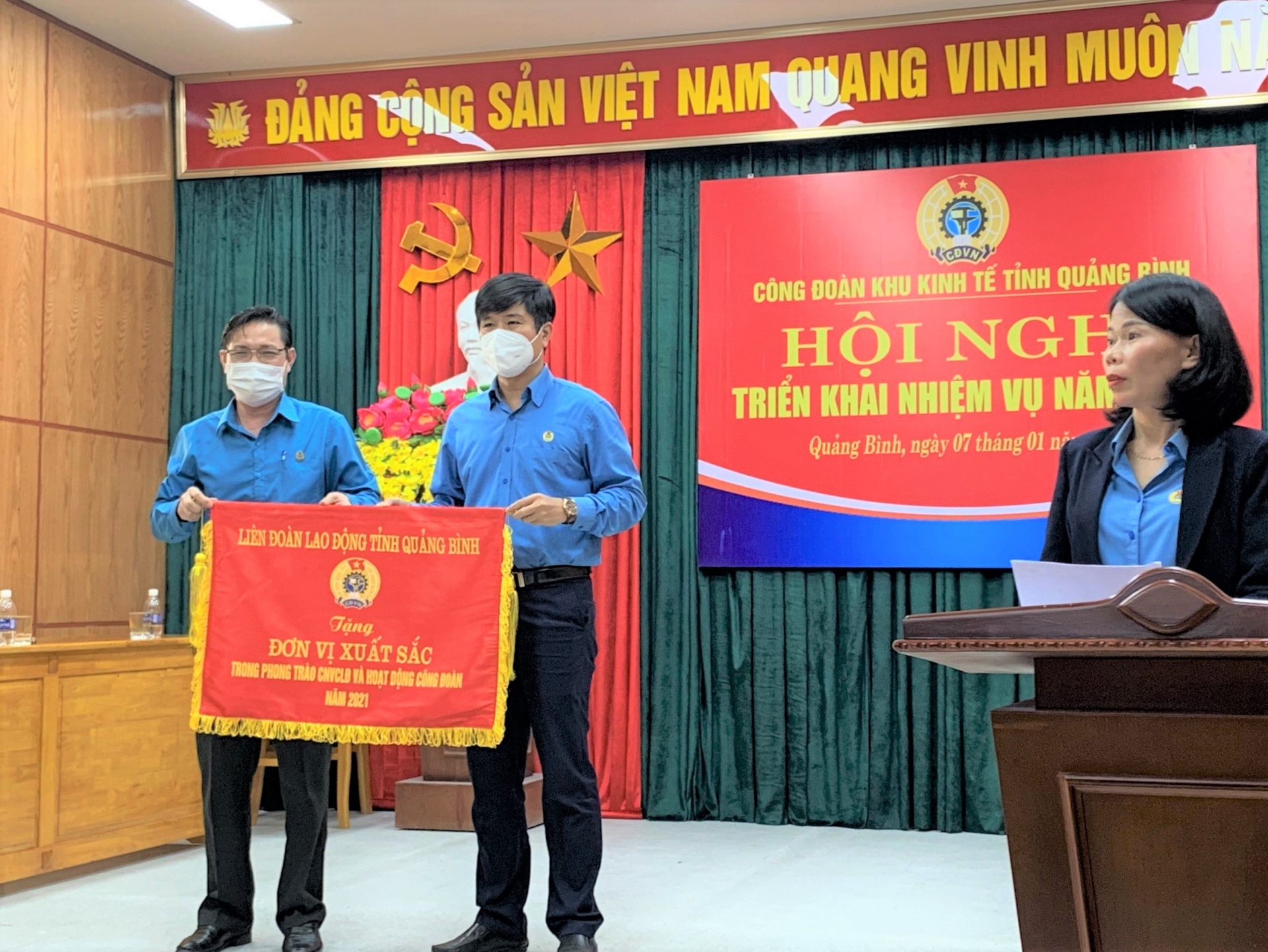 Công đoàn KKT tỉnh Quảng Bình: Tập trung chăm lo cho đoàn viên, NLĐ trong dịch bệnh Công đoàn KKT tỉnh Quảng Bình: Tập trung chăm lo cho đoàn viên, NLĐ trong dịch bệnh