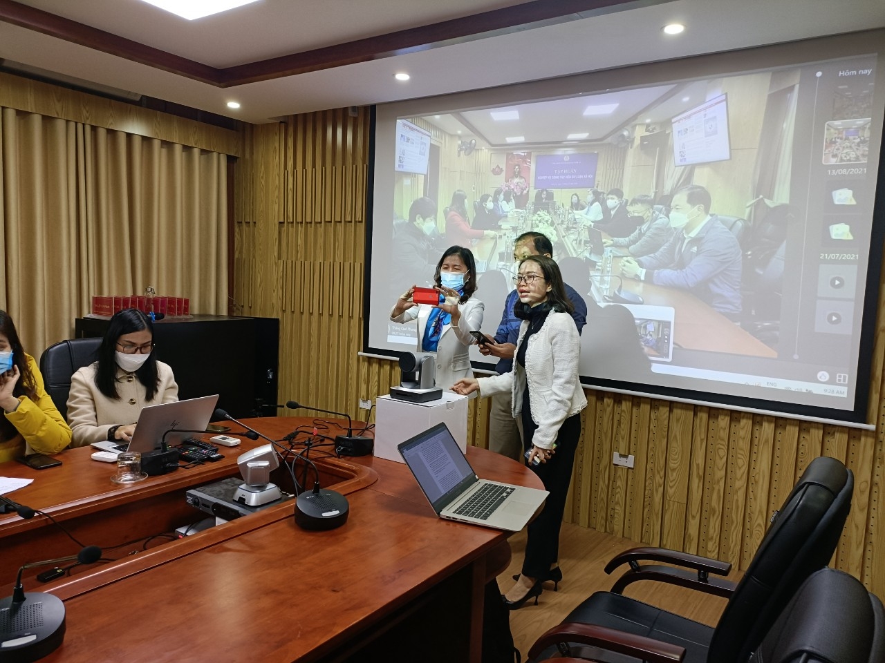 Công đoàn ngành Giáo dục Nghệ An tập huấn cho cộng tác viên dư luận xã hội Công đoàn ngành Giáo dục Nghệ An tập huấn cho cộng tác viên dư luận xã hội