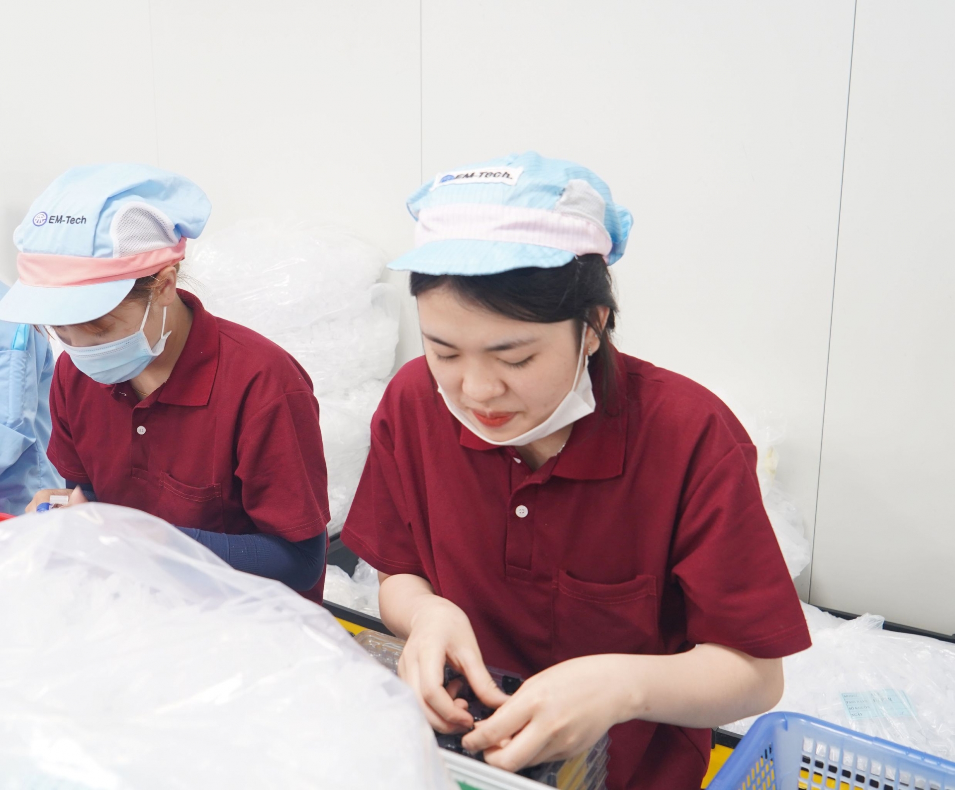 Thưởng Tết Nhâm dần 2022 bình quân 6,17 triệu đồng, giảm nhẹ so với năm 2021