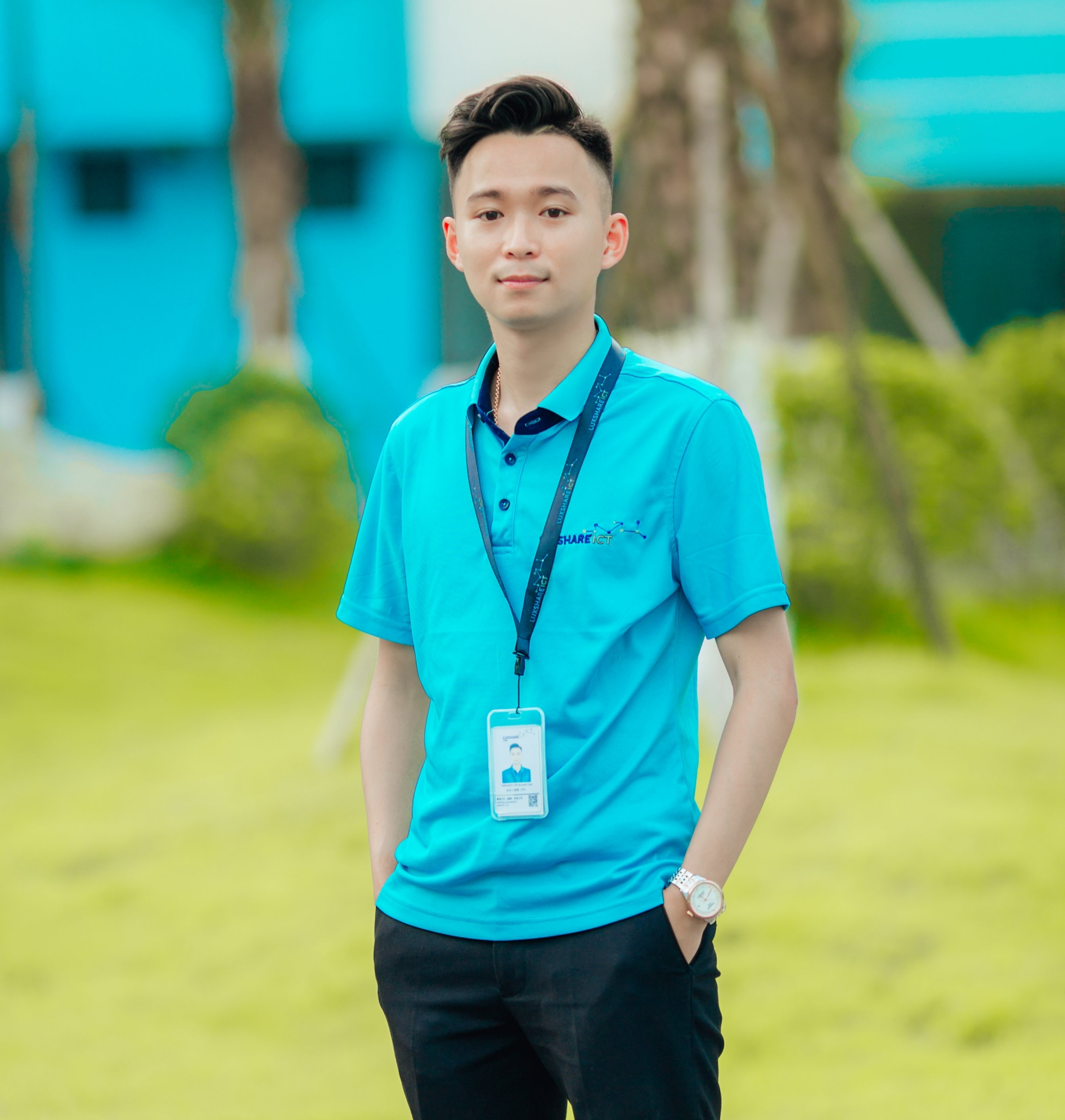 Đồng phục tươi trẻ của hơn 5.000 người lao động Công ty Luxshare – ICT  Nghệ An 1