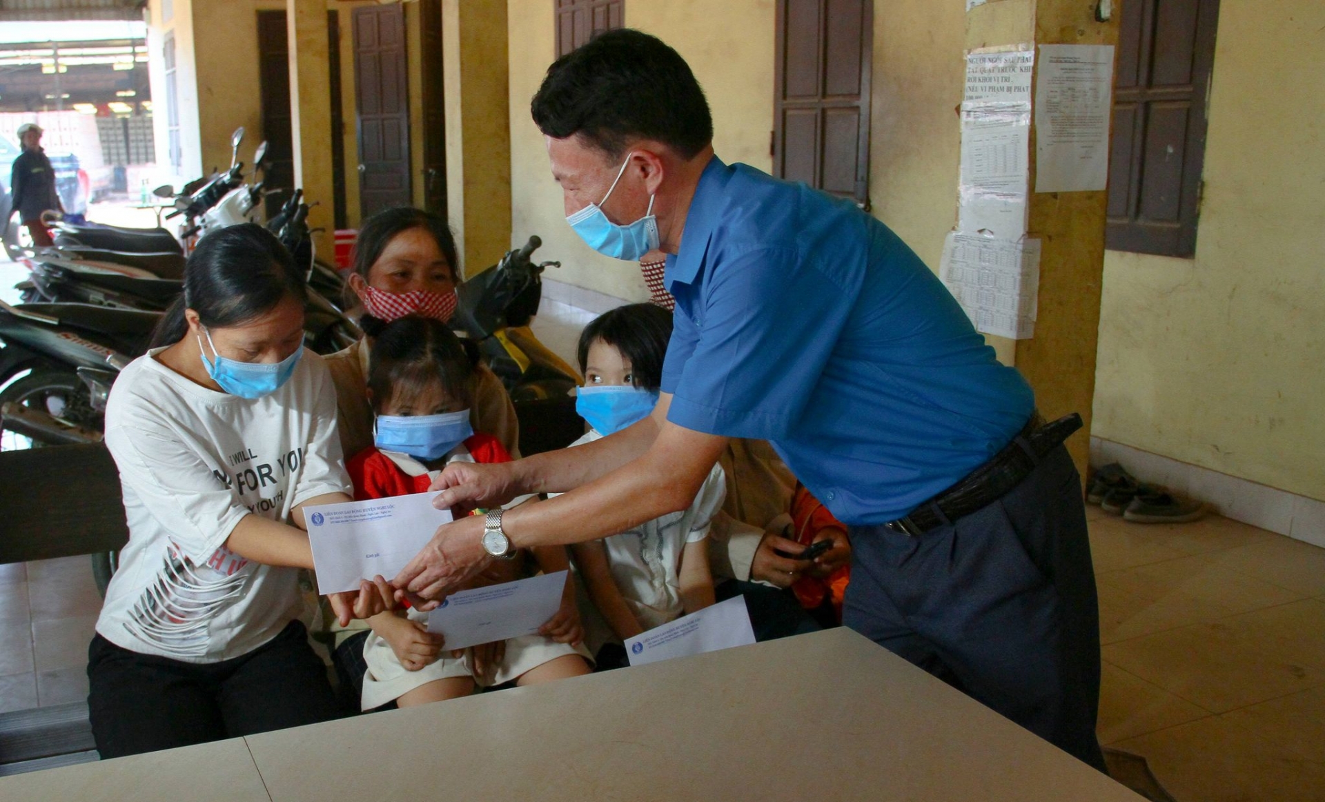 LĐLĐ huyện Nghi Lộc (Nghệ An) tổ chức chuỗi hoạt động chăm lo cho người lao động