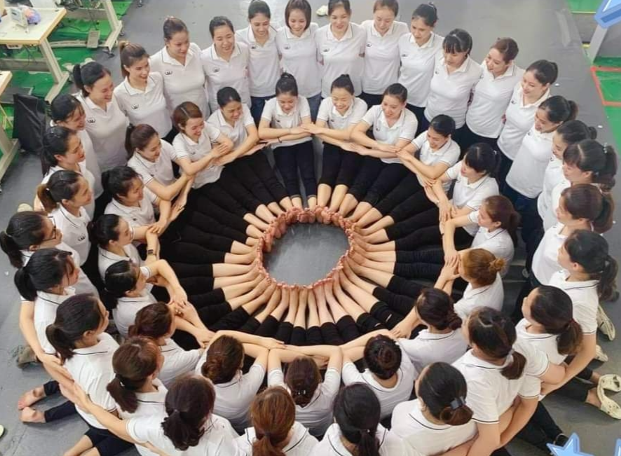 Đồng phục đa sắc màu tự chọn của Công ty CP Havian Kim Liên