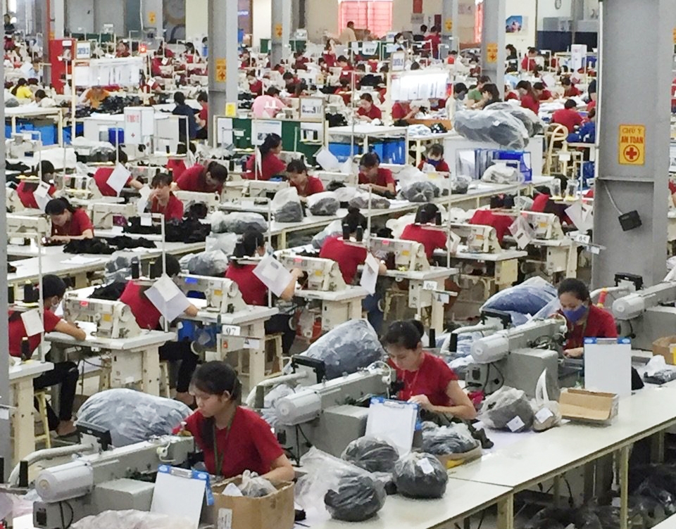 Đồng phục đa sắc màu tự chọn của Công ty CP Havian Kim Liên