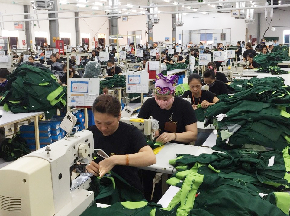 Đồng phục đa sắc màu tự chọn của Công ty CP Havian Kim Liên